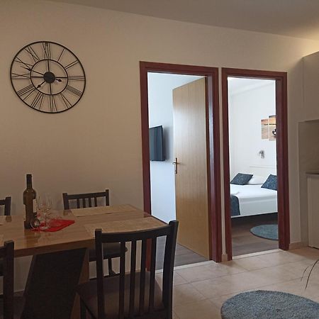 Apartments Baldo Slano Exterior photo